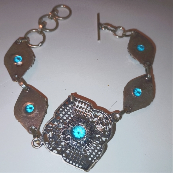 Blue Topaz Bracelet - Picture 3 of 3
